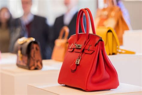 Wanted: people who can learn to make €22,000 handbags